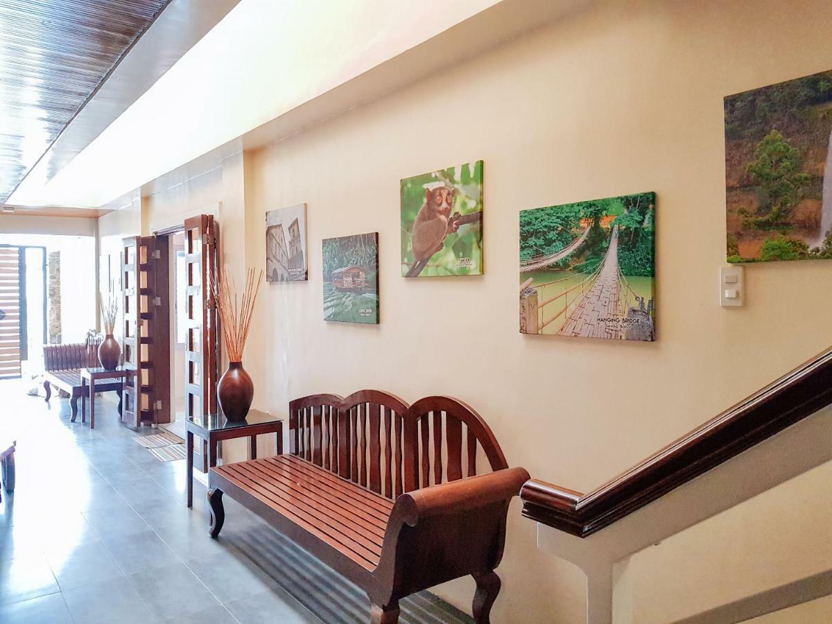 Reddoorz @ Caimito Drive Dampas Hotel Tagbilaran City Exterior photo