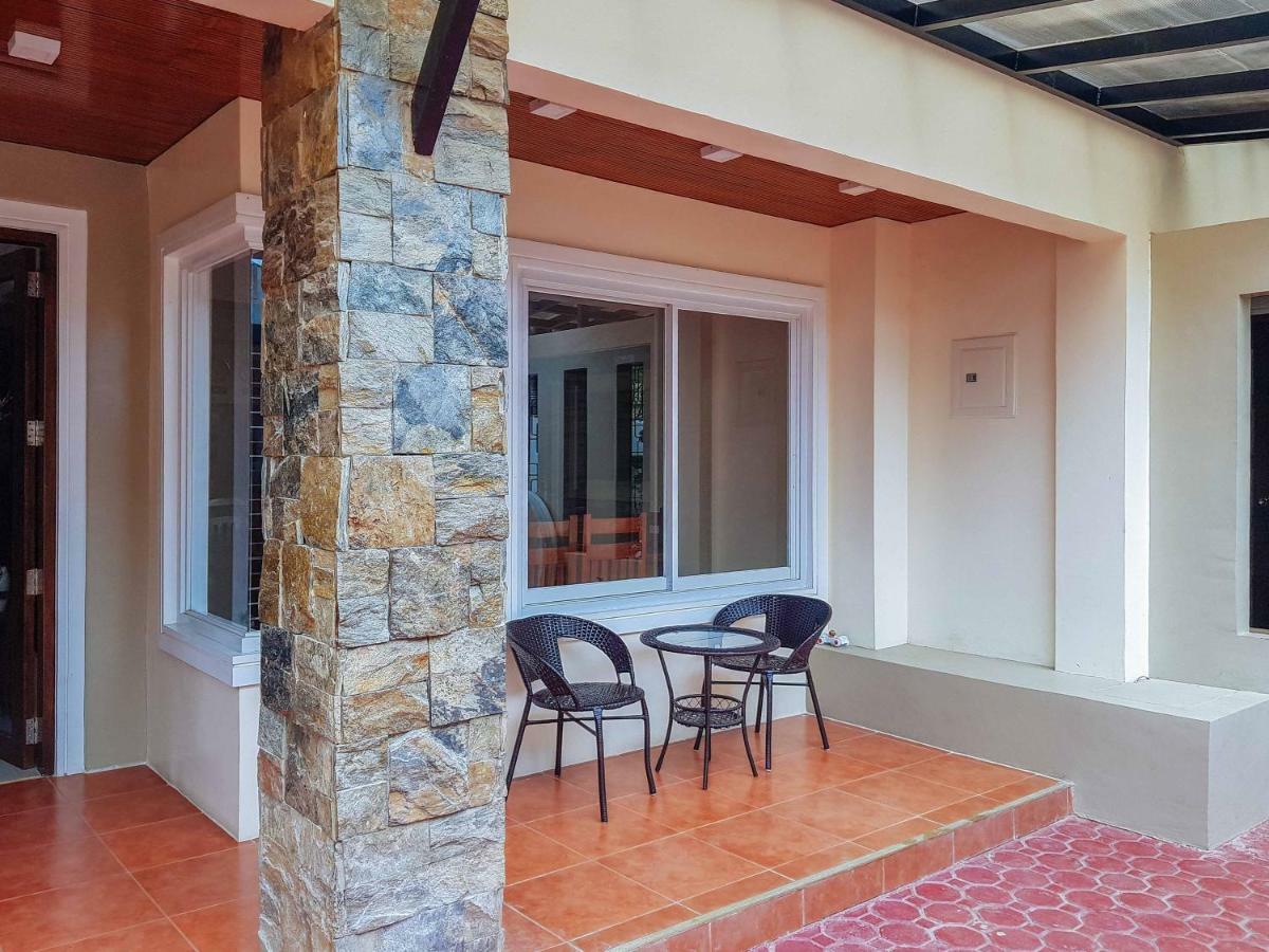 Reddoorz @ Caimito Drive Dampas Hotel Tagbilaran City Exterior photo