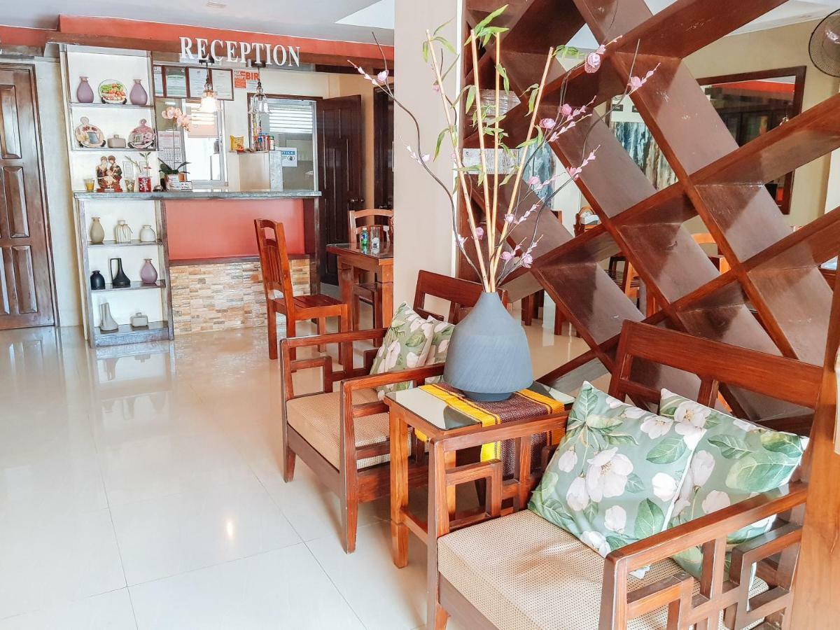 Reddoorz @ Caimito Drive Dampas Hotel Tagbilaran City Exterior photo
